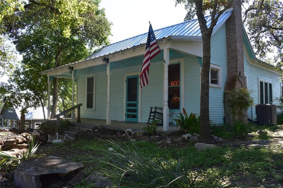 515 Scott St, San Marcos, TX 78666 - photo 1