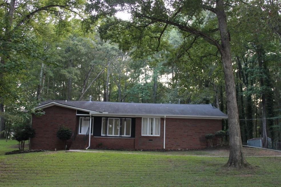 2973 Jodeco Dr, Jonesboro, GA 30236 - photo 1