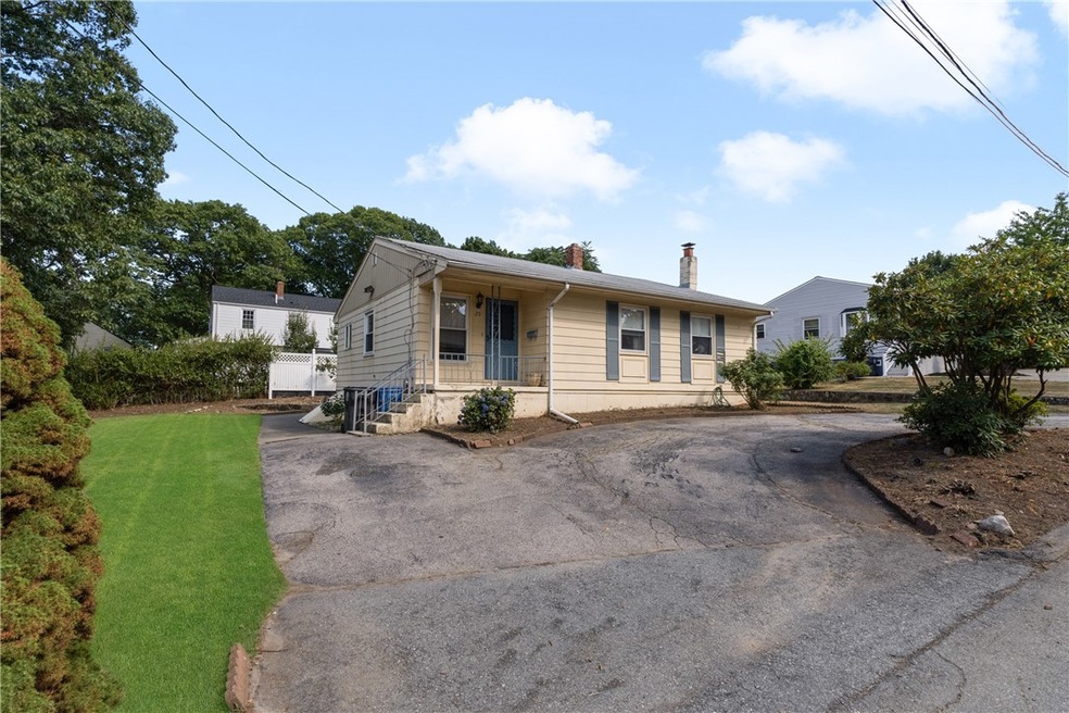 20 Malcolm St, Cranston, RI 02910 - photo 1