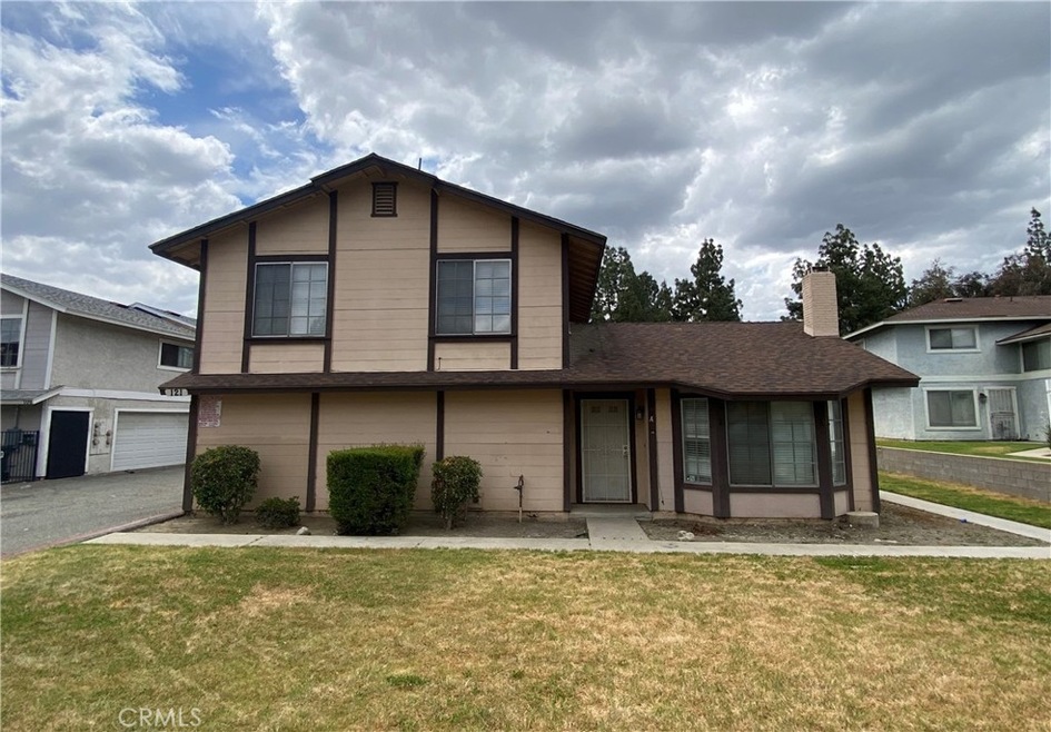 121 Wiseman Way unit A, Upland, CA 91786 - photo 1
