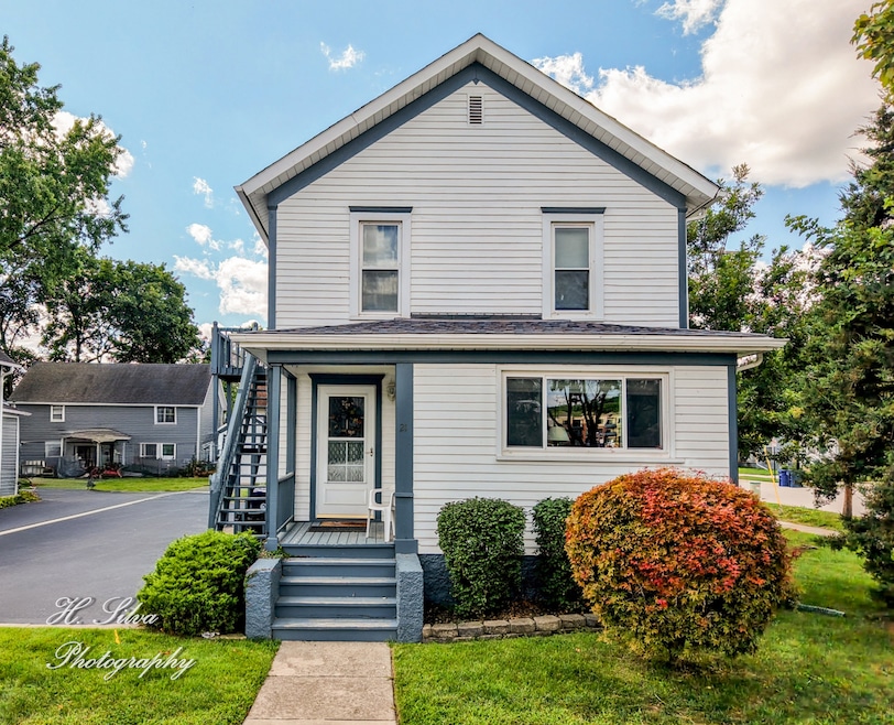 21 Washington St unit 2, Algonquin, IL 60102 - photo 1