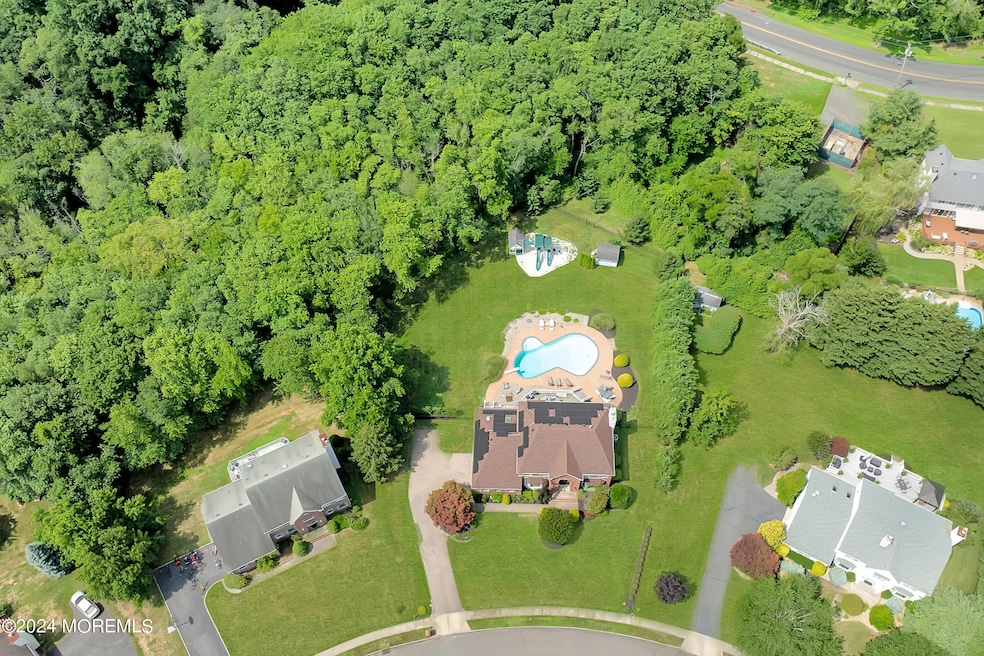 Sold $1,425,000 • Co-Listing Agent