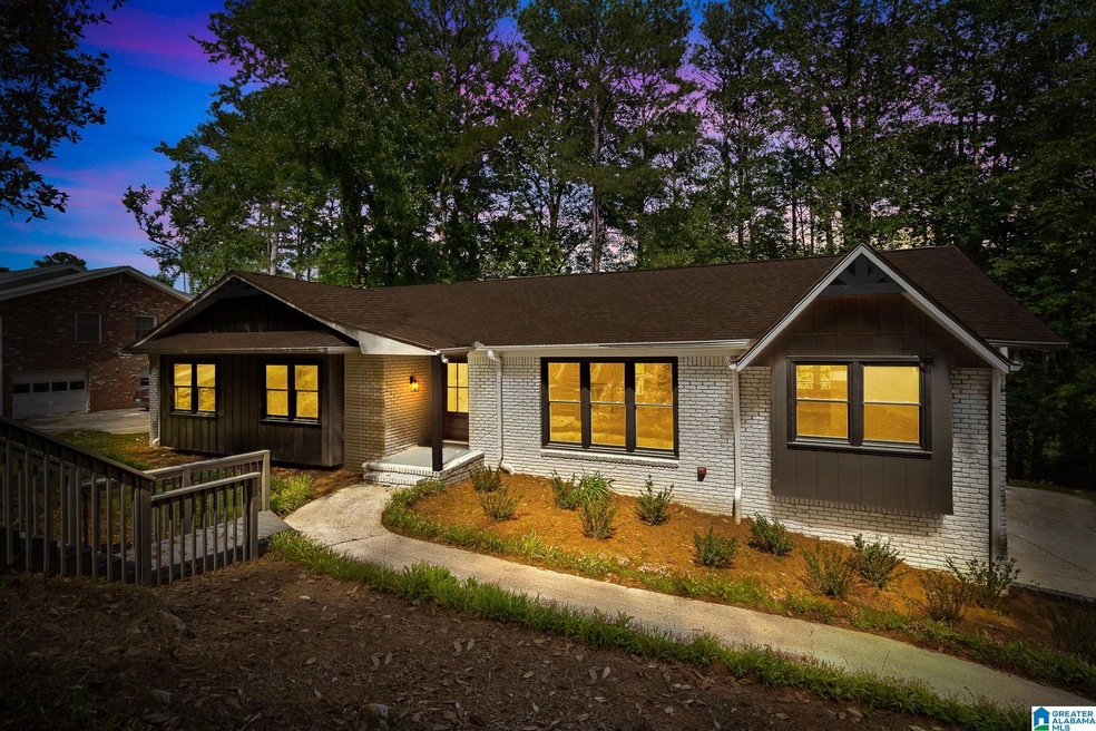 1608 Kestwick Dr, Birmingham, AL 35226 - photo 1