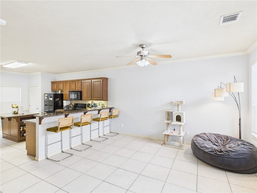 138 Forest Dr, College Station, TX 77840 - photo 1