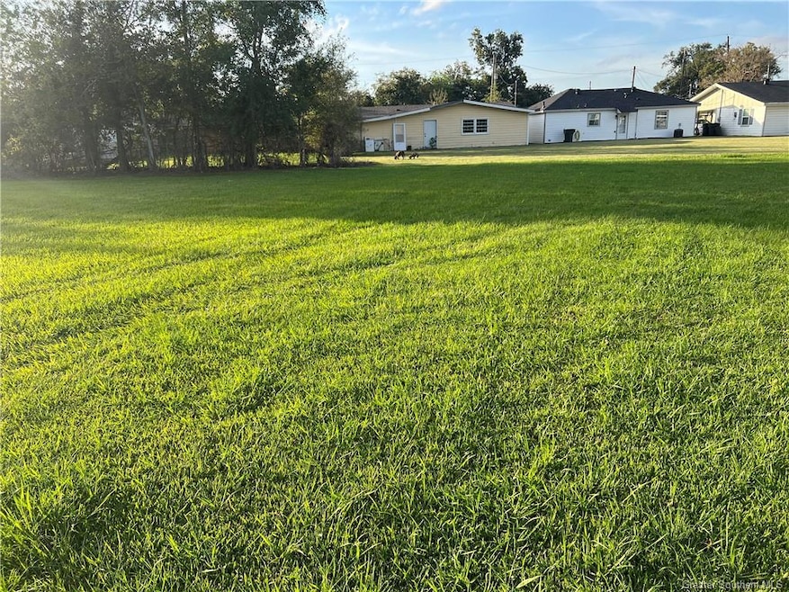 409 Gelpi Dr, Lake Charles, LA 70615 - photo 1