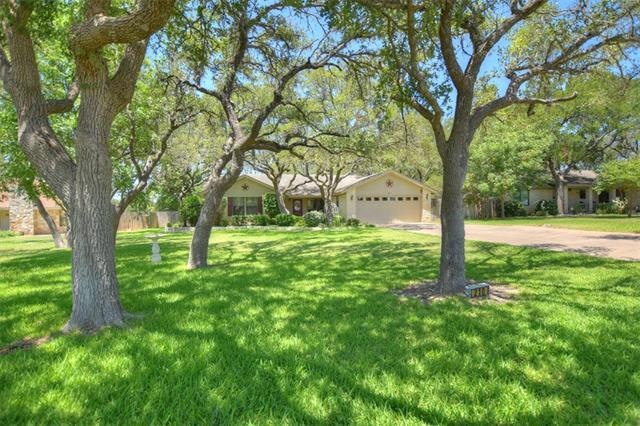 Drive on up and stay for awhile at this wonderful Turtle Bend presentation.