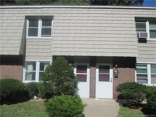 71 Briarwood Ln unit B, Branford, CT 06405 - photo 1