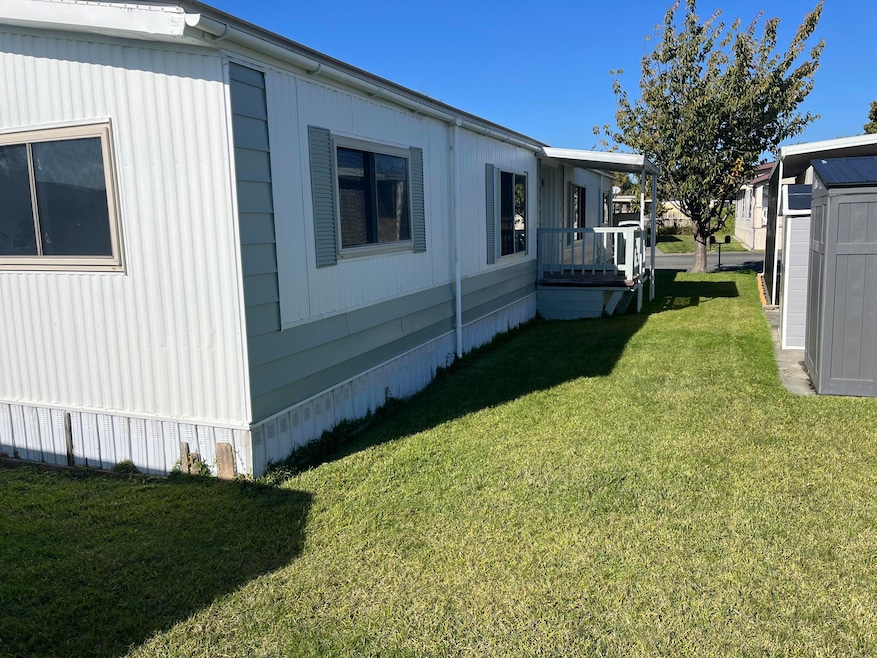 2203 Appaloosa Ln, Arcata, CA 95521 - photo 1