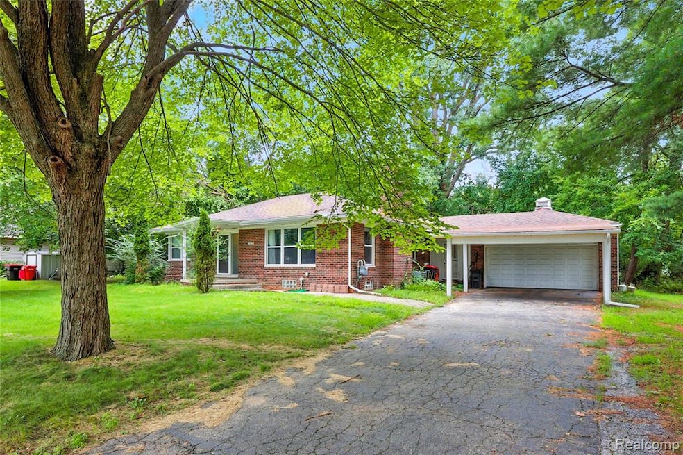 19910 Albany Ave, Southfield, MI 48075 - photo 1