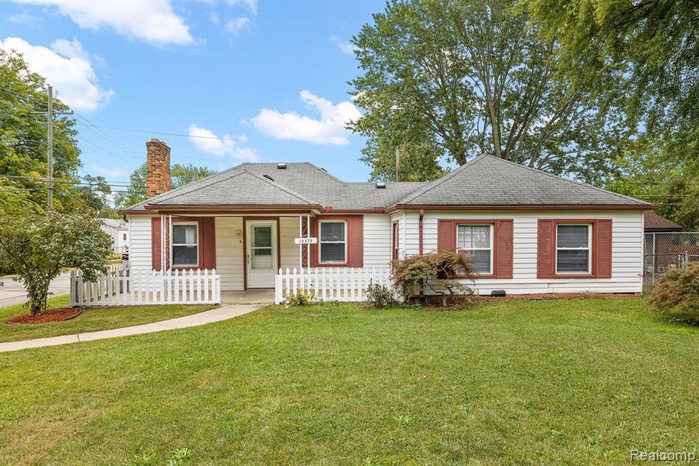 18370 LATHERS Street, Livonia 48152-3787