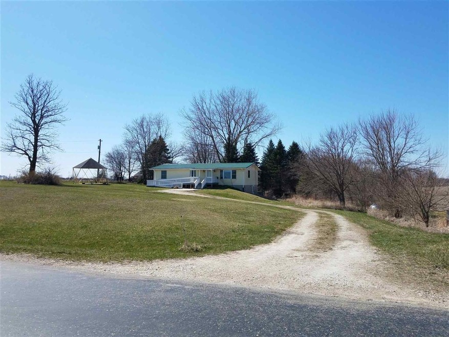 2476 170th St, Galesburg, IL 61401 - photo 1