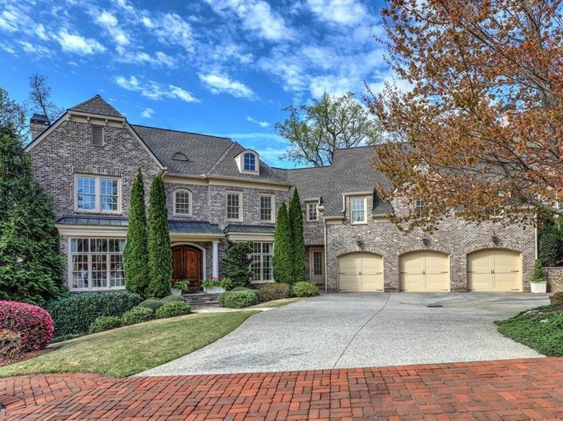 Welcome to this distinctive 4 sided brick home cre