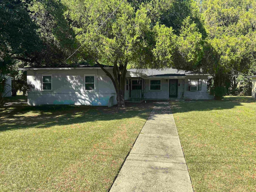 For Rent $850/month