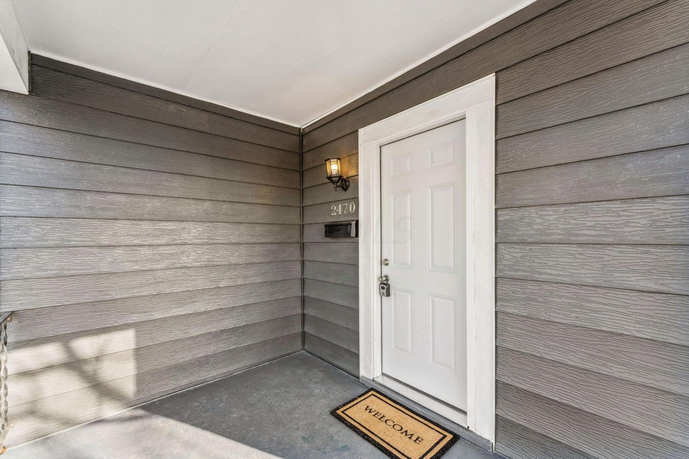 10-web-or-mls-2470-azelda-st
