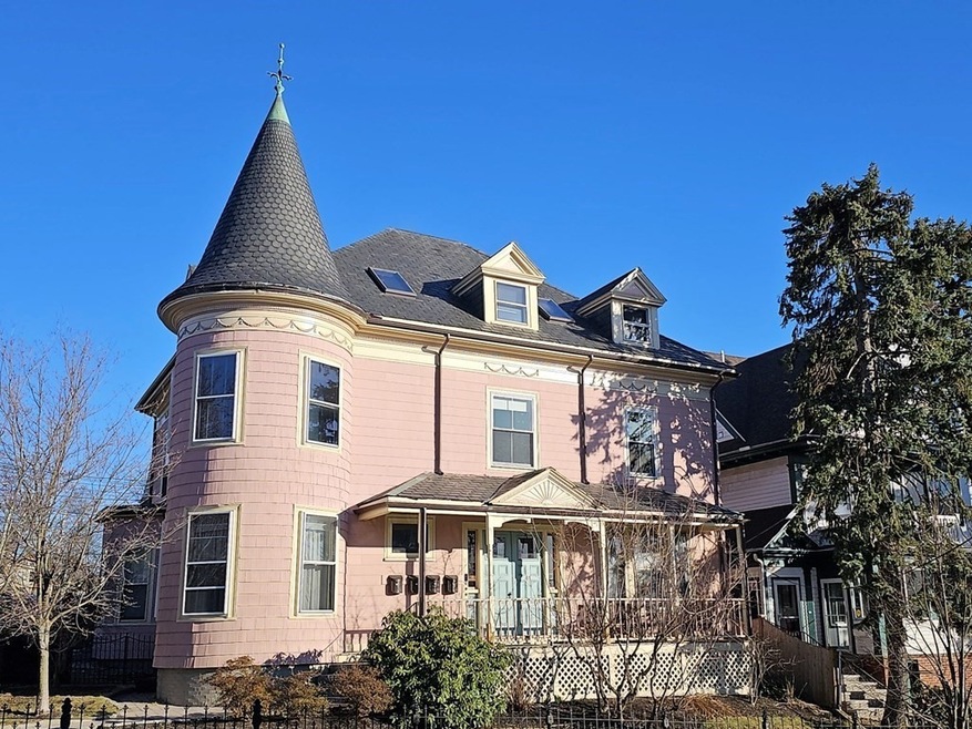 41 Walnut St unit 1R, Somerville, MA 02143 - photo 1