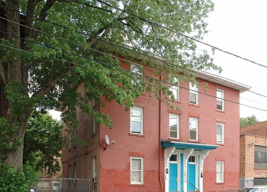 40-44 Lawrence St unit 1S, Hartford, CT 06106 - photo 1