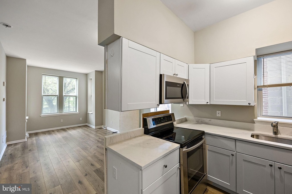 827 N Jackson St unit 1, Wilmington, DE 19806 - photo 1