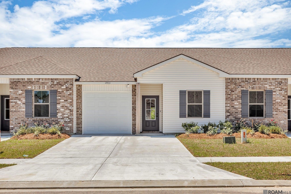 Pending $240,000 • Co-Listing Agent