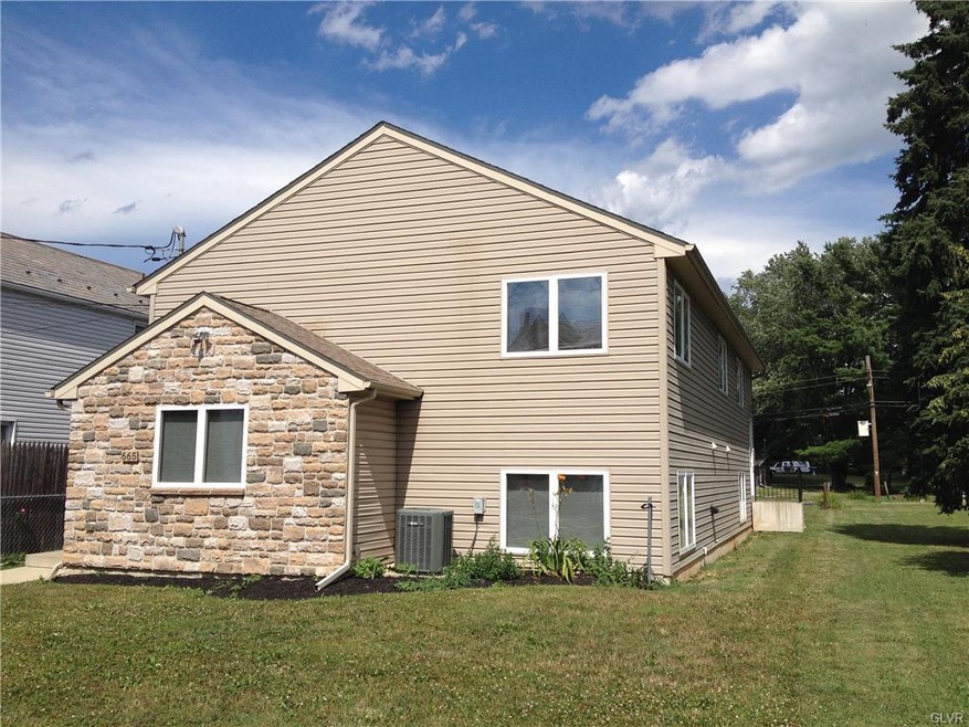 665 Sherman St unit 2, Allentown, PA 18109 - photo 1