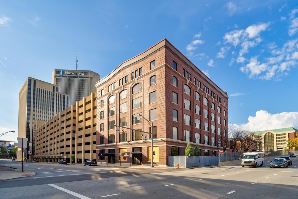 78 E Chestnut unit 604_MLS_01