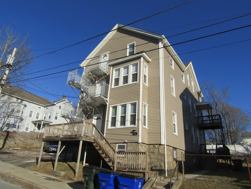 31 Hanover St unit 1, Fall River, MA 02720 - photo 1