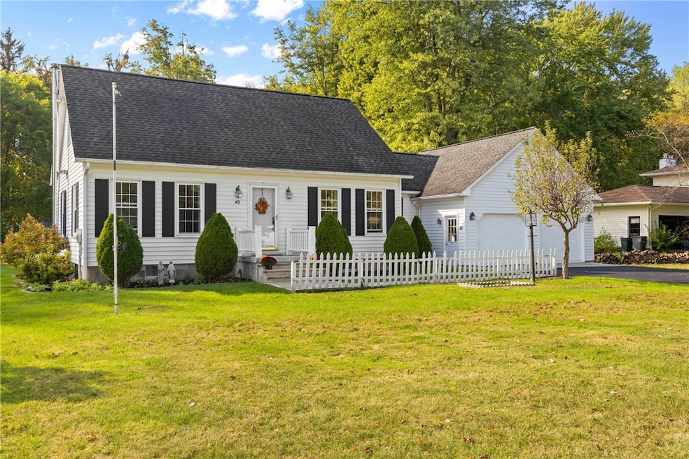 49 Taylor Ave, Waterloo, NY 13165 - photo 1