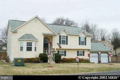 11516 Hampstead Dr, Fredericksburg, VA 22407 - photo 1