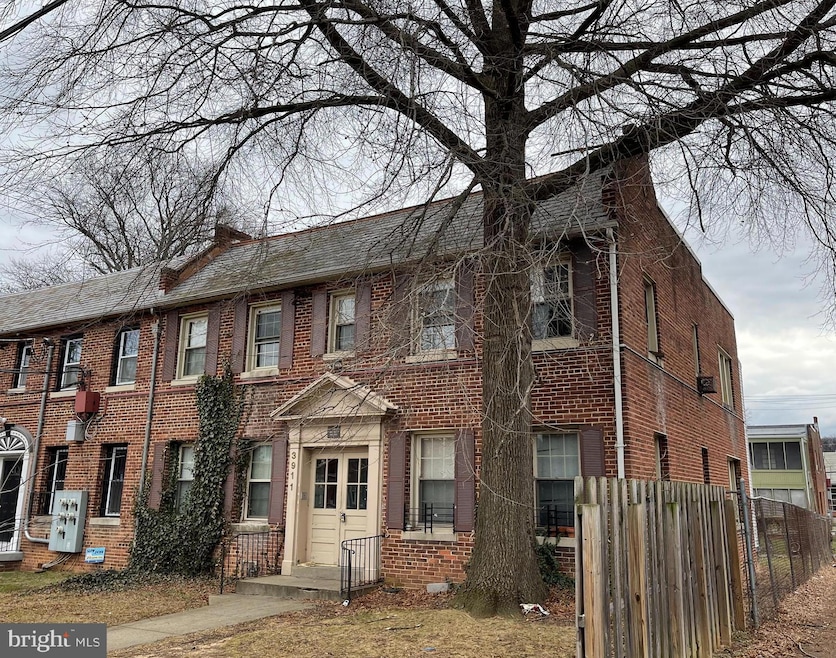 3911 9th St NE, Washington, DC 20017 - photo 1