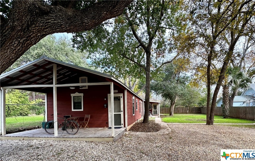 818 W Hopkins St unit A, San Marcos, TX 78666 - photo 1