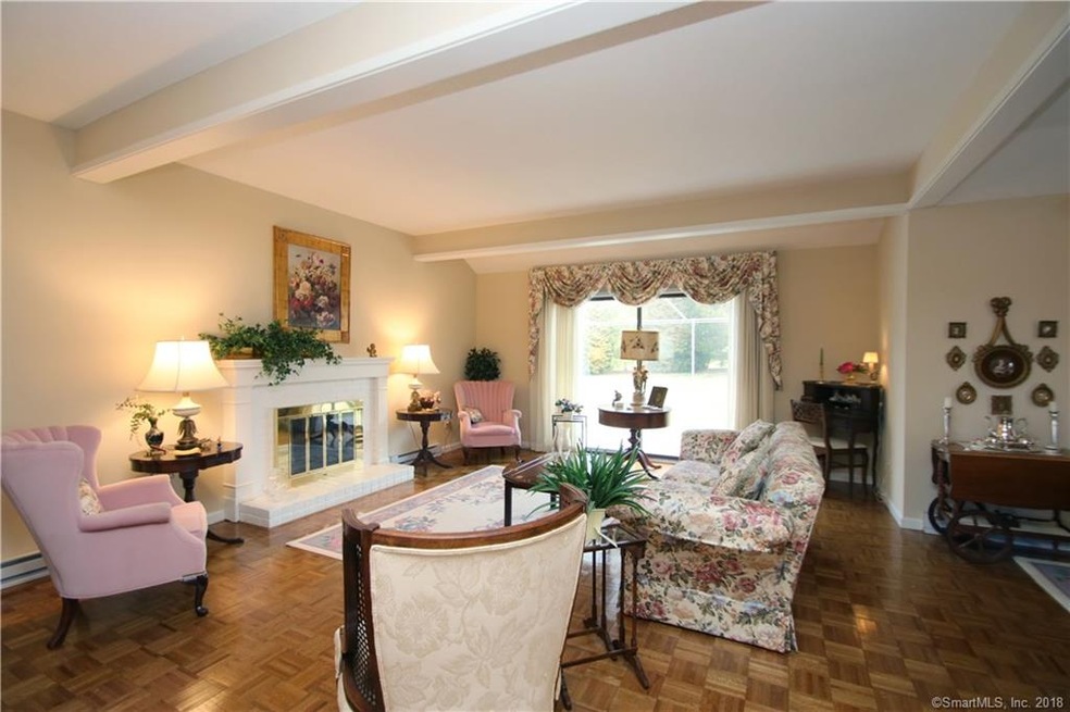 941B Heritage Village unit 941B, Southbury, CT 06488 - photo 1