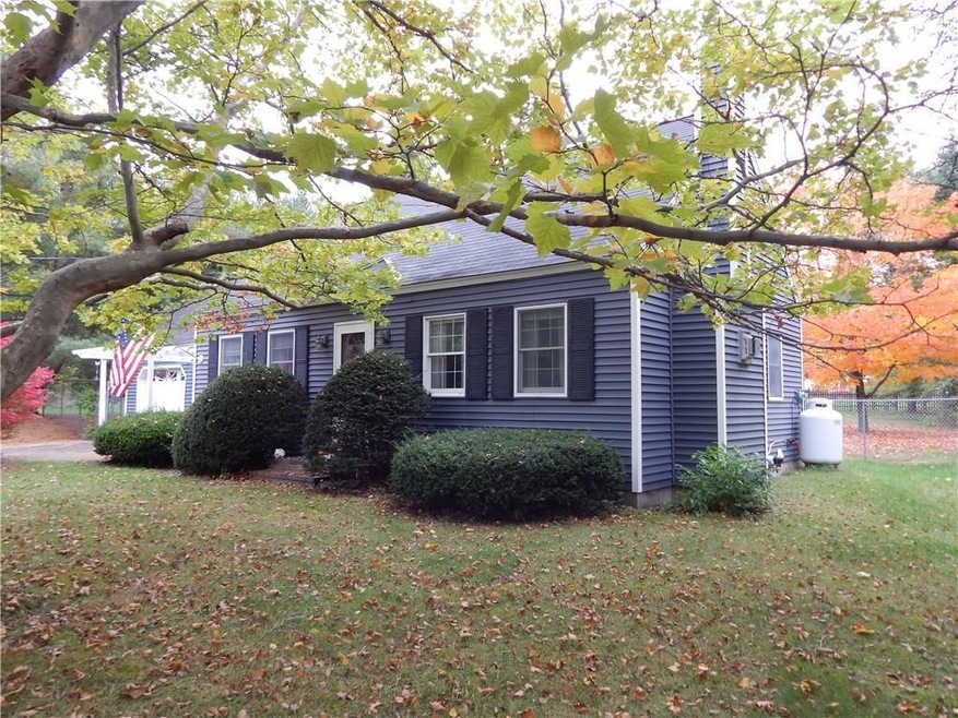Lovely 2 bedroom/2 bathroom cape...