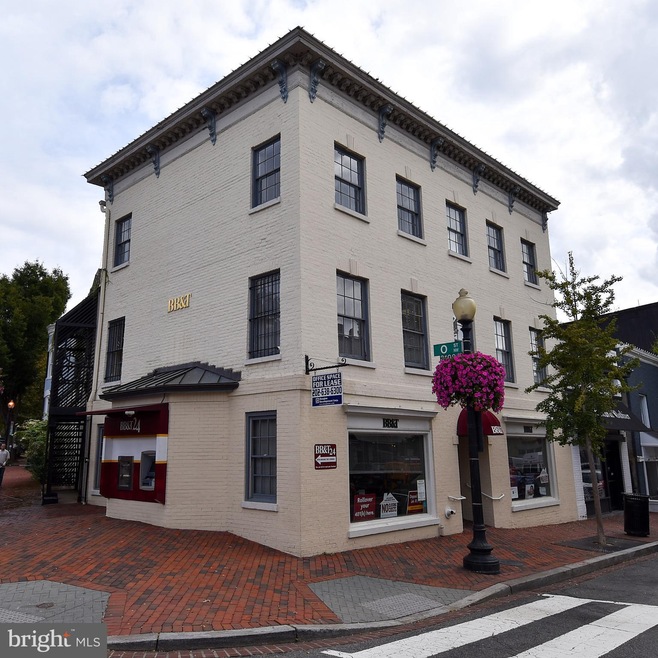 1365 Wisconsin Ave NW unit TOP FLOOR, Washington, DC 20007 - photo 1