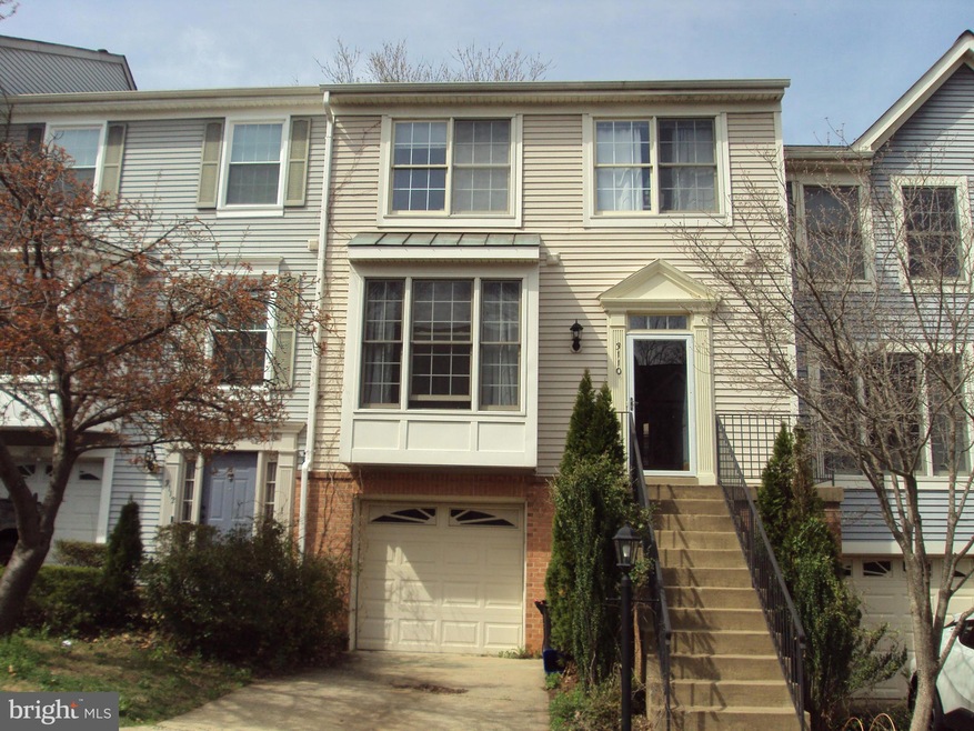 3110 Sutherland Hill Ct, Fairfax, VA 22031 - photo 1