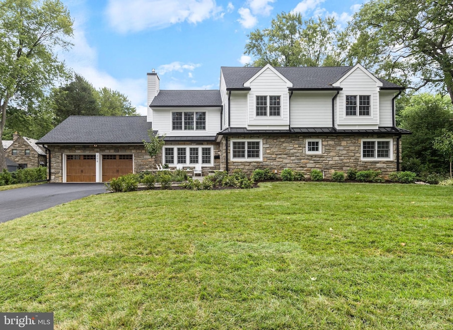 Sold $1,650,000 • Co-Listing Agent