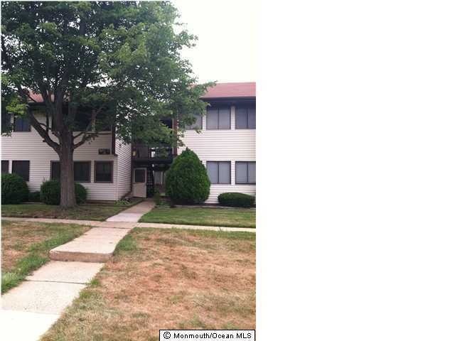 1 Avon Dr unit 1D, East Windsor, NJ 08520 - photo 1