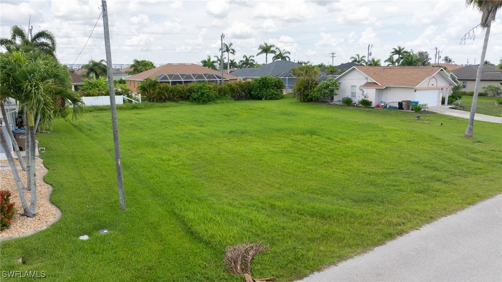 2247 SW 27th St, Cape Coral, FL 33914 - photo 1