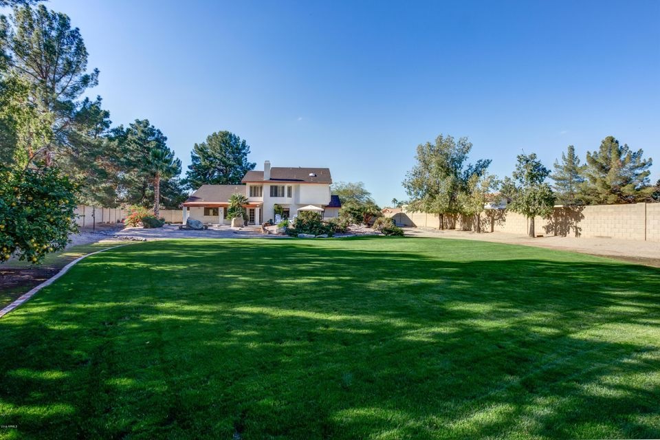 3/4 acre lot