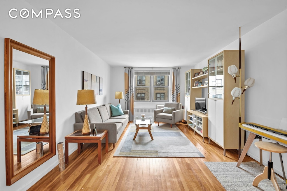 Overlook Towers unit 85, New York, NY 10040 - photo 1