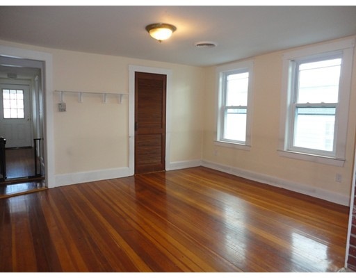 18 Lebanon St unit 18, Quincy, MA 02169 - photo 1
