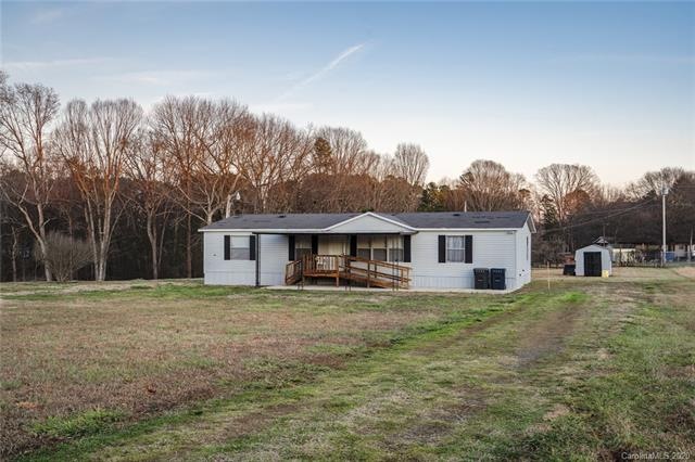 12032 Mcintosh Rd, Huntersville, NC 28078 - photo 1