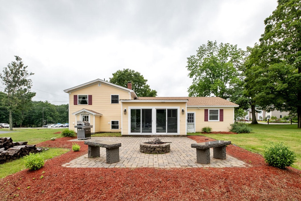 104 Old Pine Road WEB 07