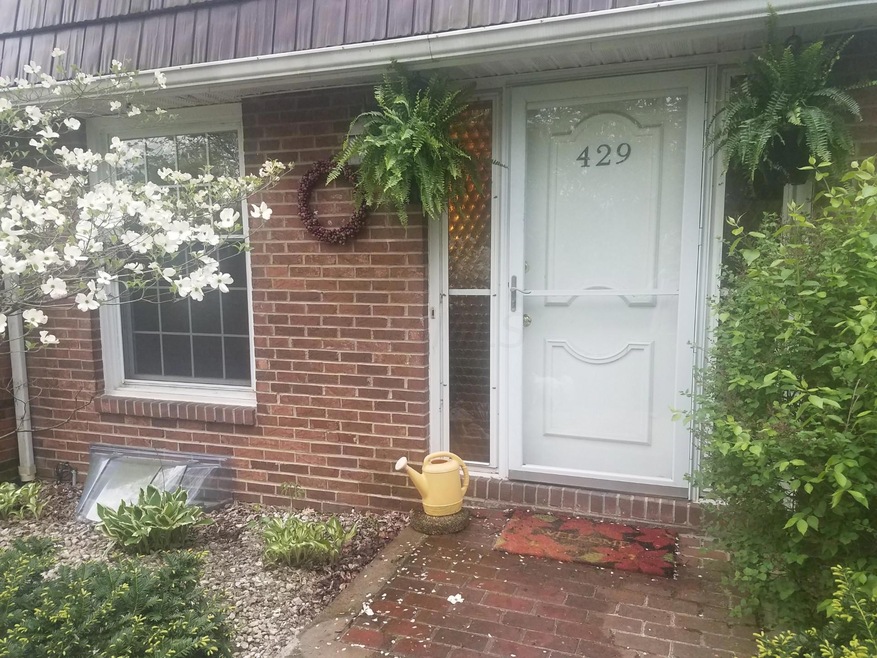 429 Pamlico St unit JK8, Columbus, OH 43228 - photo 1