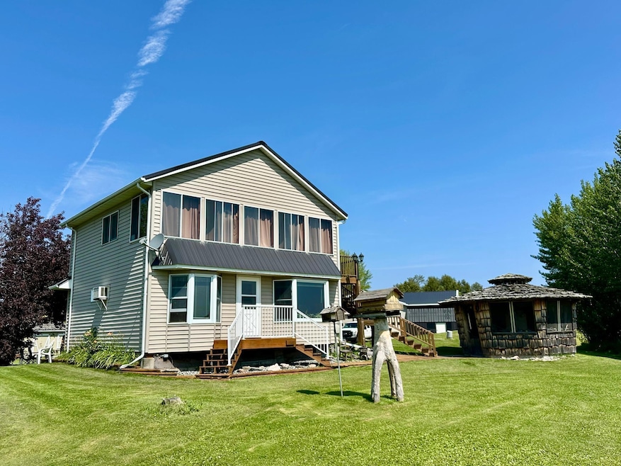 6325 Bayview Dr NW, Williams, MN 56686 - photo 1