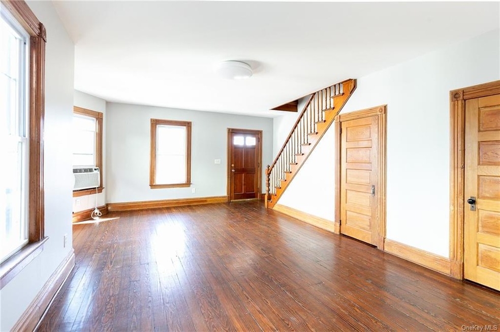 110 S Franklin St unit 112, Nyack, NY 10960 - photo 1
