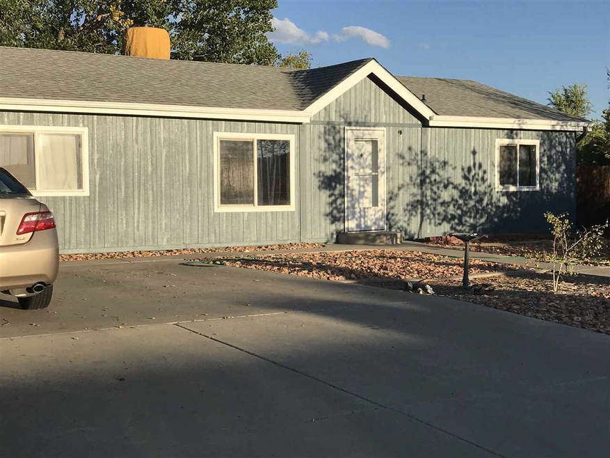 438 1/2 Placer Ct, Grand Junction, CO 81504 - photo 1