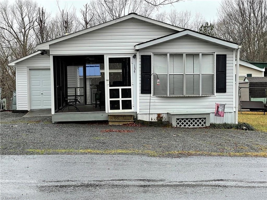 134 Cardinal Ave, Troy, NC 27371 - photo 1