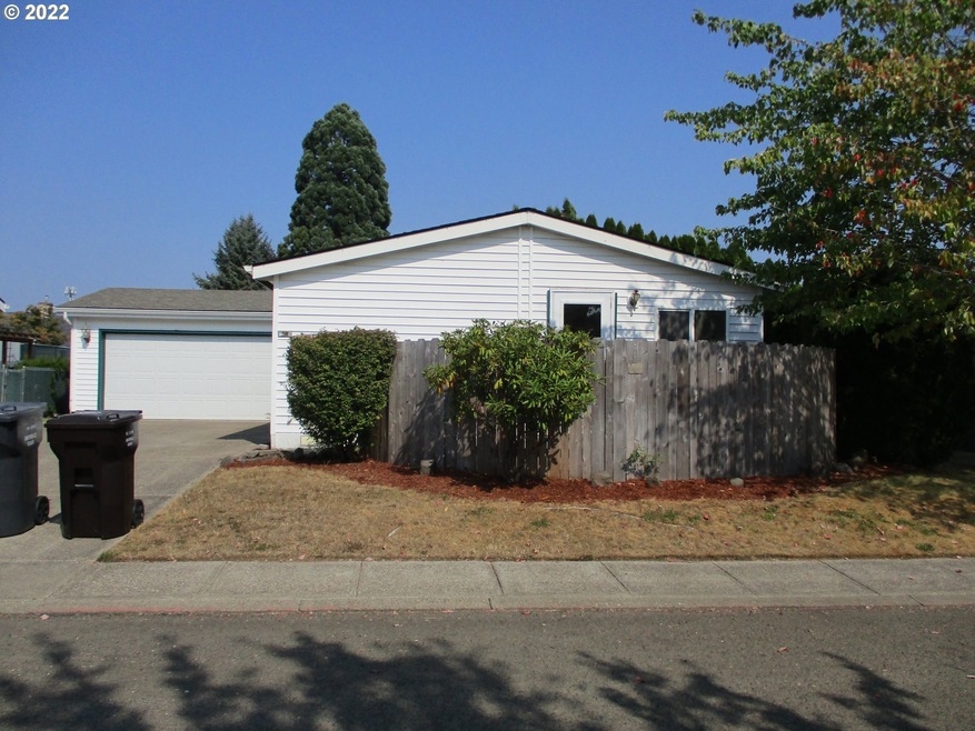 1111 SE 3rd Ave unit 59, Canby, OR 97013 - photo 1