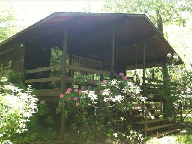 2 Cross Ridge Rd, Tuxedo Park, NY 10987 - photo 1