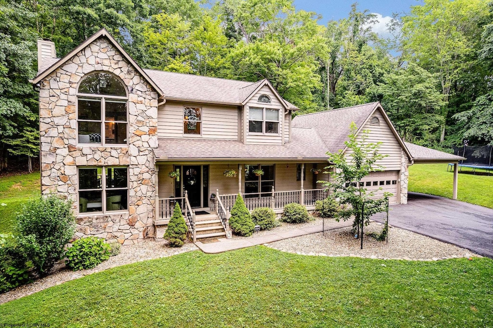 Sold $651,063 • Co-Listing Agent