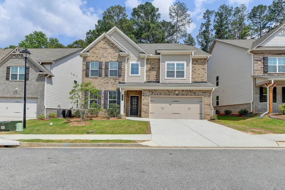 4427 Waxwing St, Hoschton, GA 30548 - photo 1